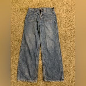 American Eagle straight leg blue jeans